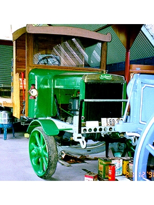 Leyland truck (Veteran) 1914 "B" Model RAF Leyland 3 tonne truck.