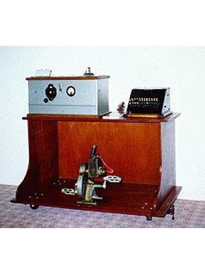 Pedal radio