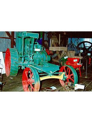 Tractor 1907 Saunderson & Gyfkens Tractor